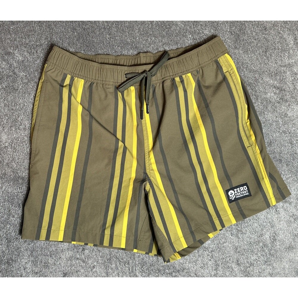 Zero Foxtrot Swim Shorts Mens L Olive Colorblock Drawstring Pockets Lined 36”